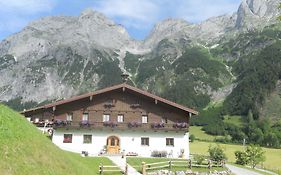 Vorderhof